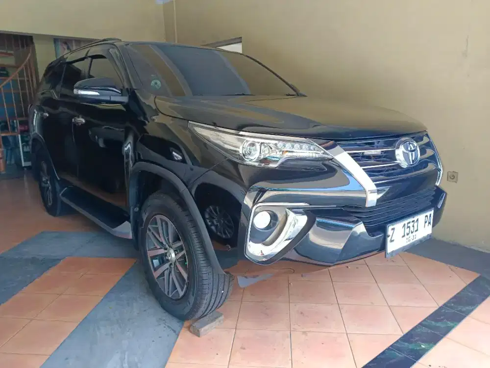 Bismillah numpang jual fortuner vrz 2016 no Z hitam. Metic