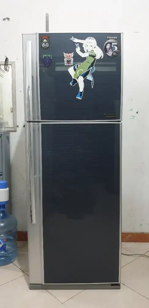 KULKAS 2 PINTU TOSHIBA JUMBO ORIGINAL TINGGI 175 CM/ 410 LITER