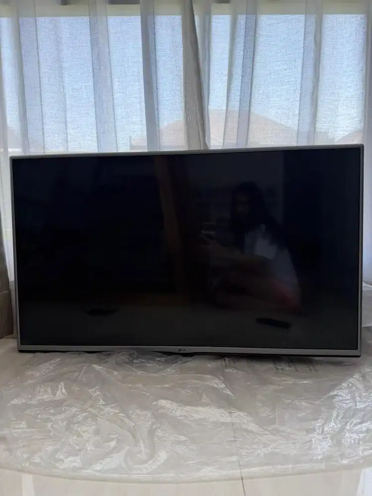 TV LG LCD 42 inch