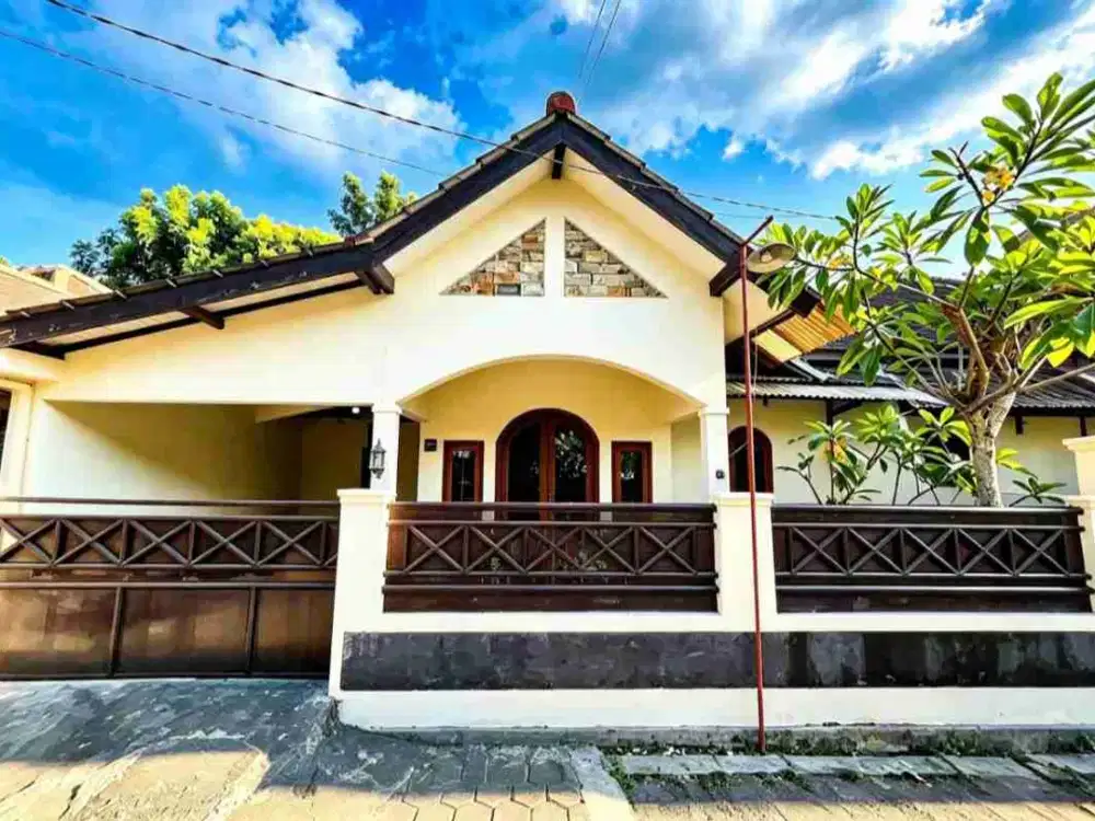 disewakan rumah minimalis 1 lantai dalam komplek dibelakang RS jih