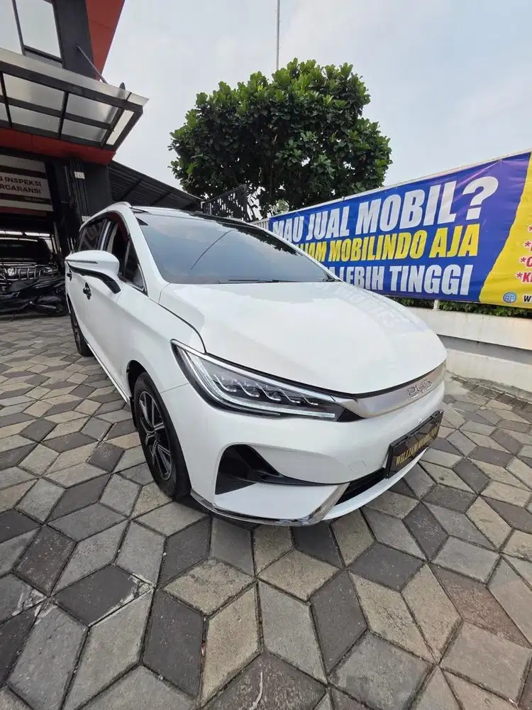 M6 superior captain seat Tahun  2025