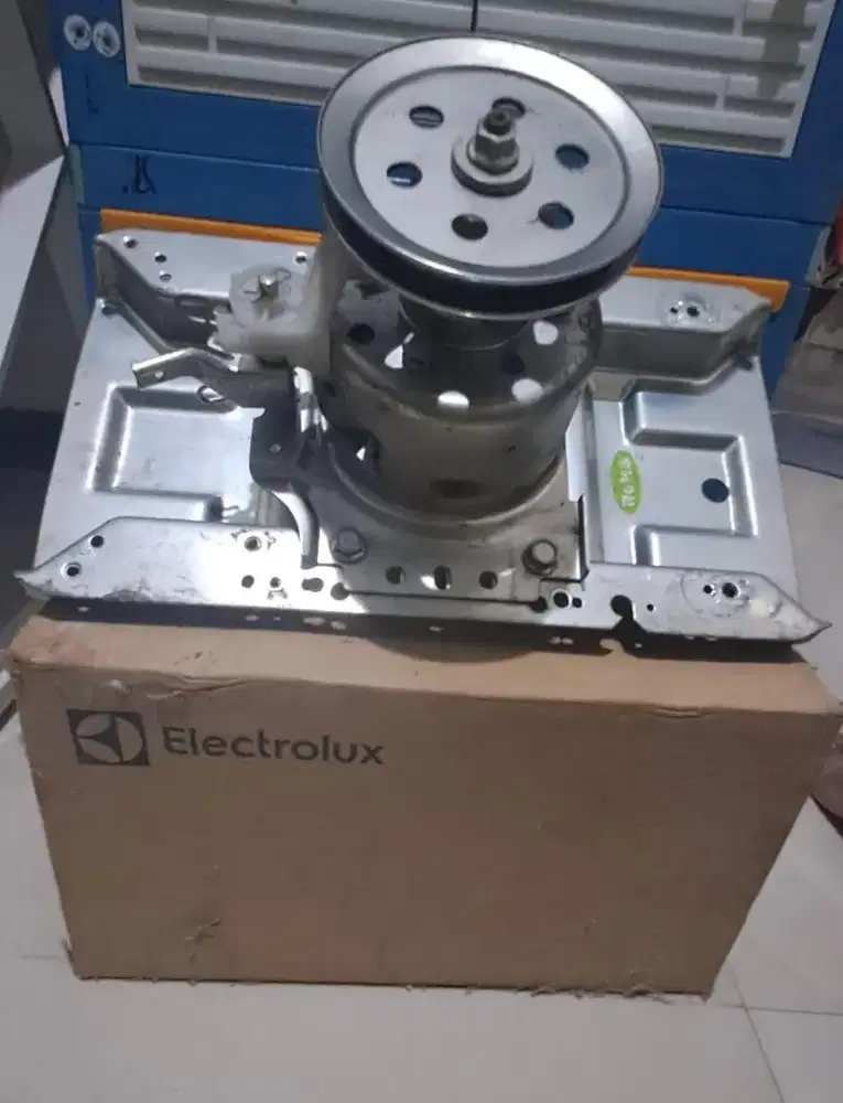Gear box mesin cuci electrolux top loading