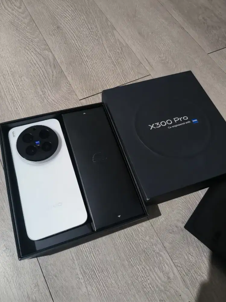 Vivo X300 Pro 16/512GB Fullset Second