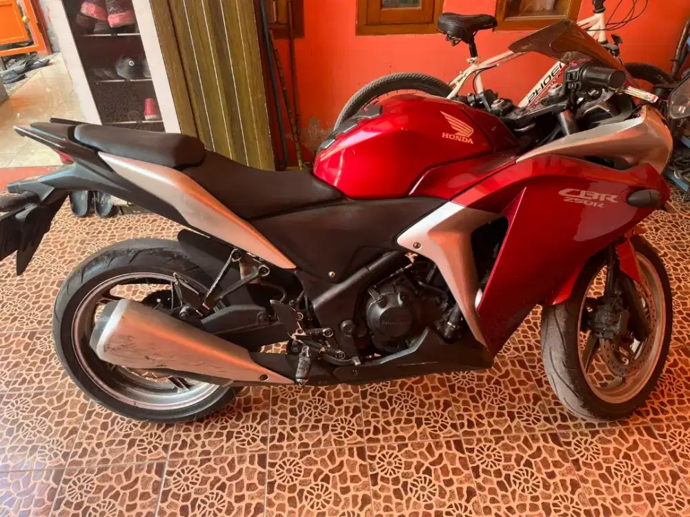 CBR 250R CBU Thailand KYJ