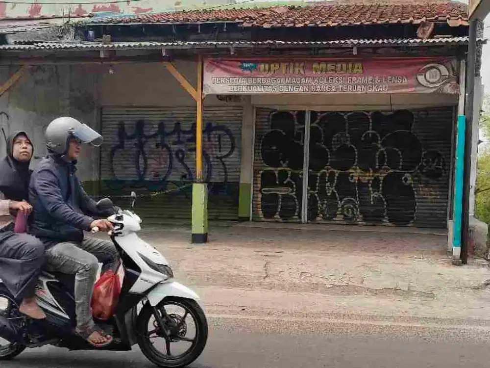 di jual cepat kios SHM di jln raya utama muhtar sawangan depok
