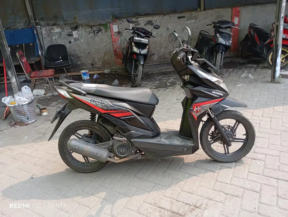 Honda beat eco Tahun 2017 Surat komplit