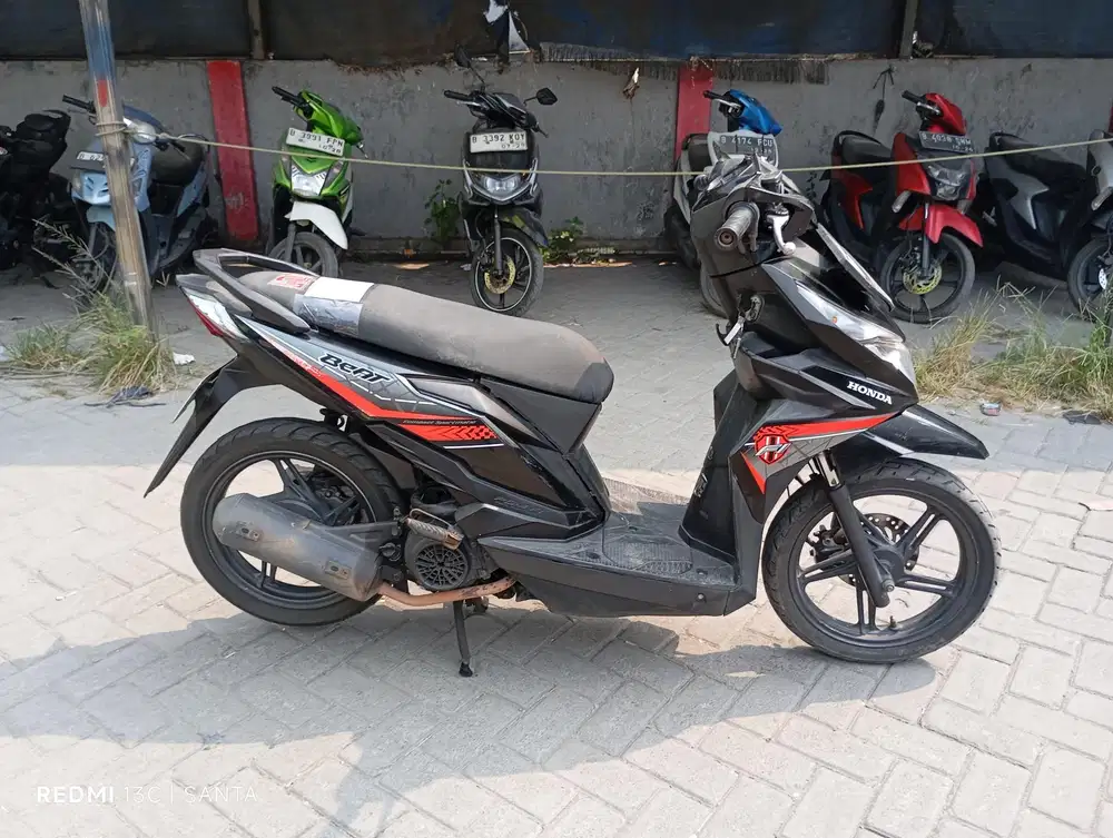 Honda beat eco Tahun 2017 Surat komplit