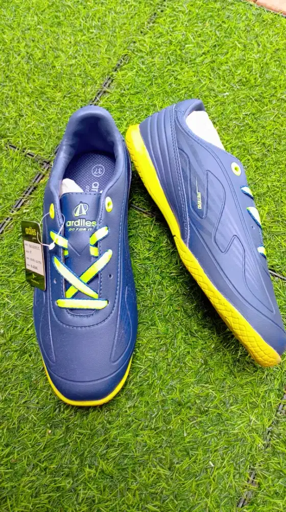 Sepatu anak futsal murah