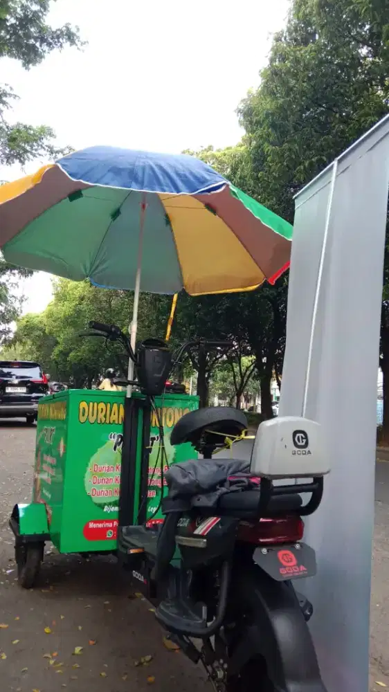 Dijual murah sepeda listrik gerobak merk goda