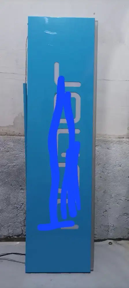 Neon box dan mika