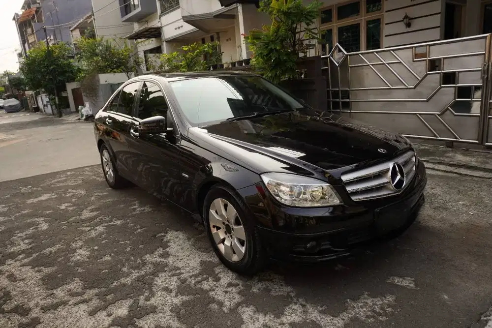 Mercedes Benz C200 W204 AT – Terawat, Siap Pakai