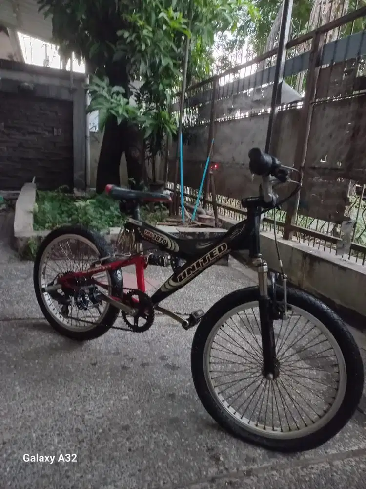 Sepda united bmx tms3070 bekas second
