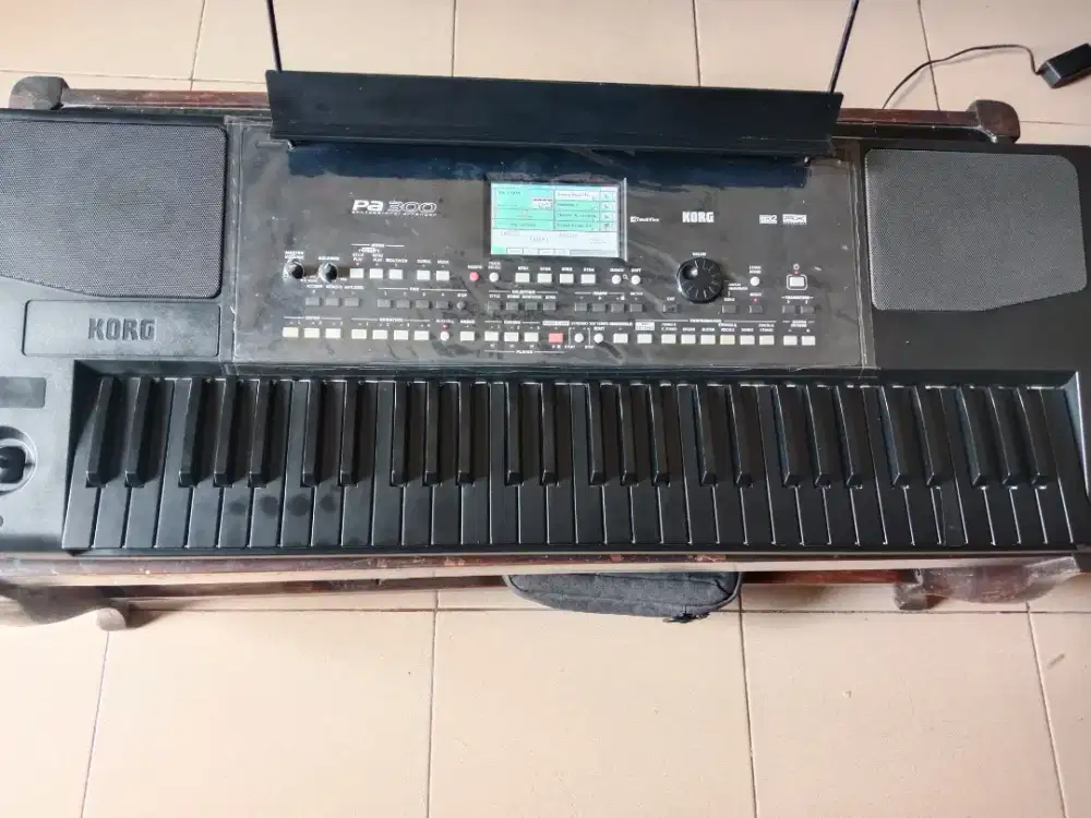Korg Pa 300 V2 Masih segel ,Mulus normal