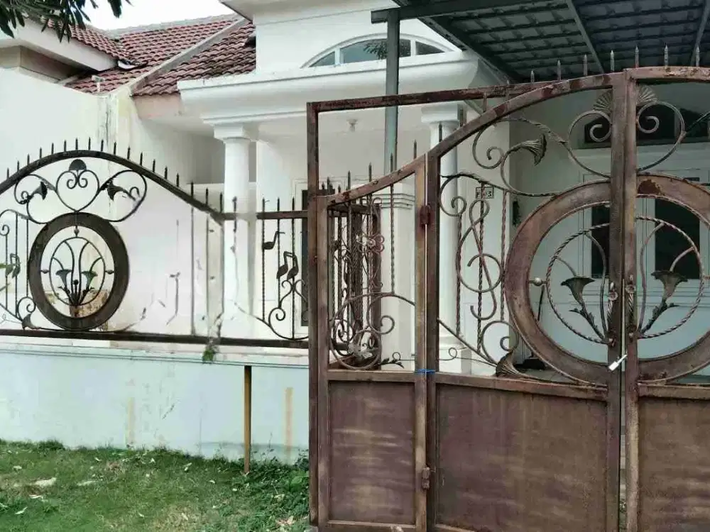 disewakan rumah di bukit Palma Surabaya barat