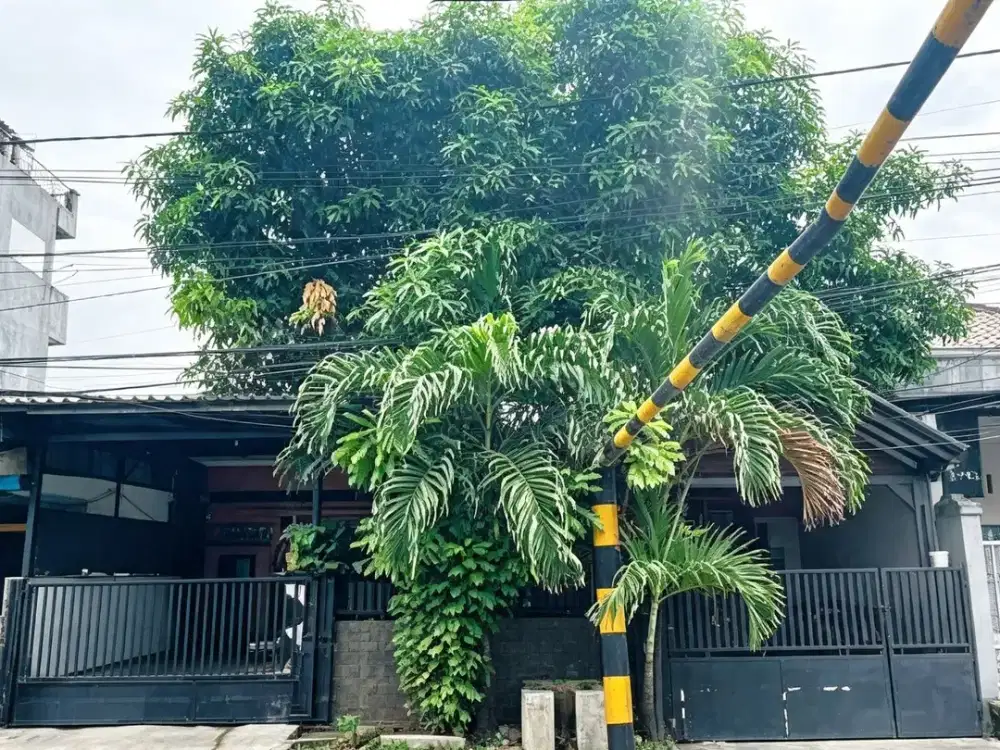 DIJUAL RUMAH CAKEP JOSS STRATEGIS LUAS DI HARAPAN BARU REGENCY – DEKAT STASIUN CAKUNG