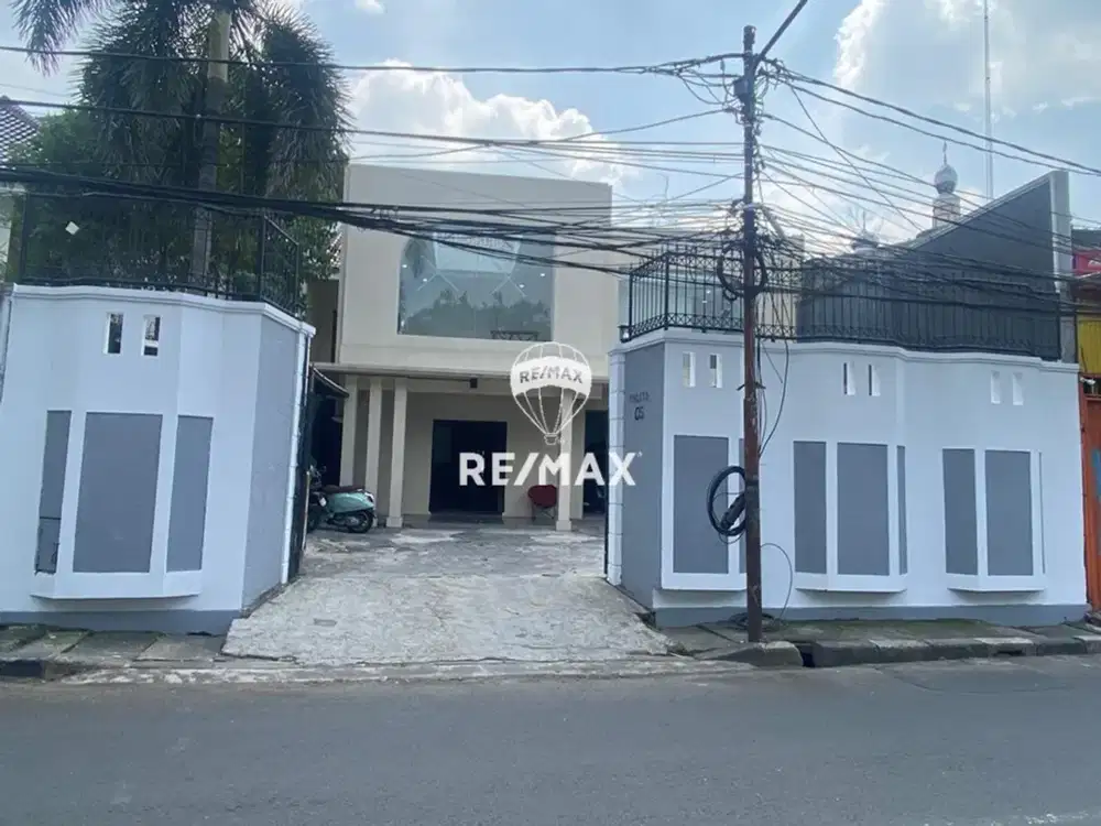 DIJUAL DAN DISEWA RUMAH STUDIO CIPETE KEBAYORAN BARU JAKSEL
