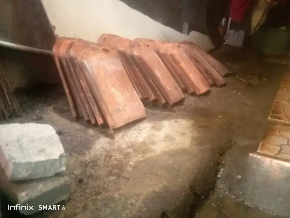 Genteng jati wangi