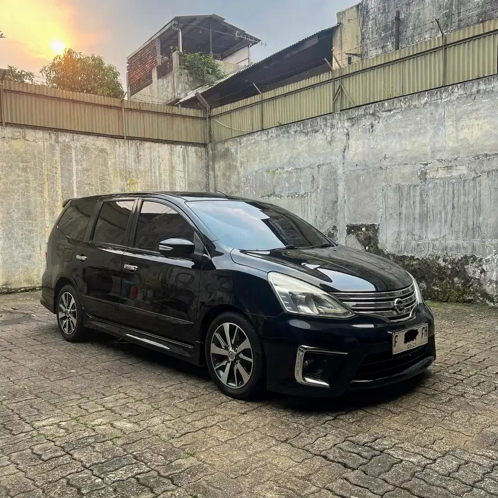 Grand Livina HWS 2015 Automatic