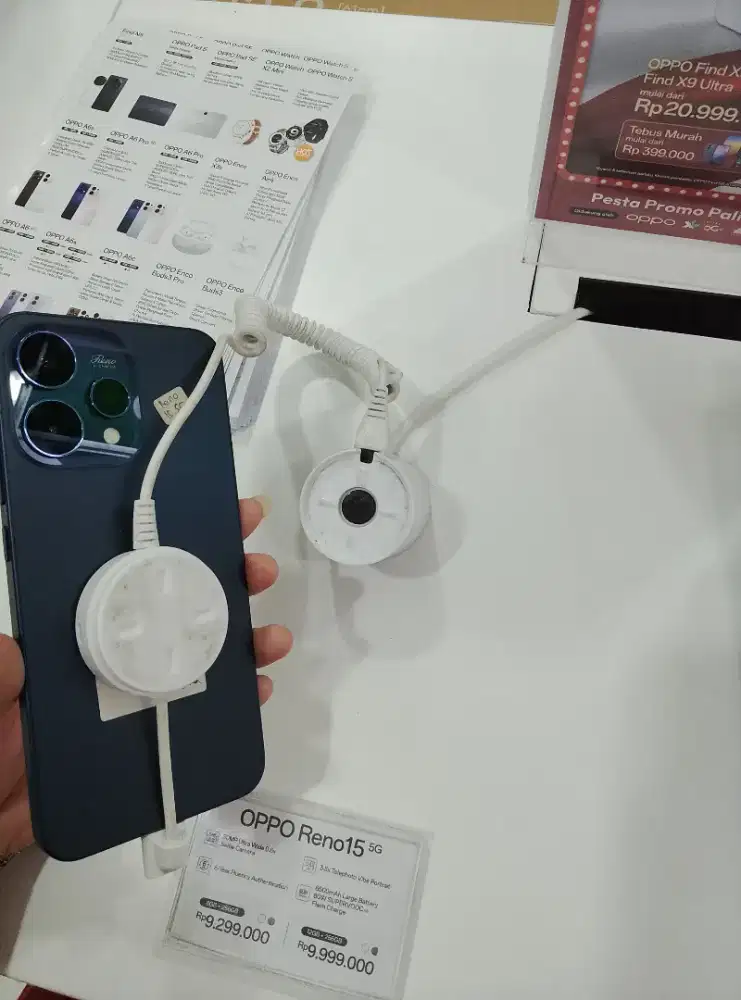 Oppo Reno15 5G di Erafone plaza kalibata