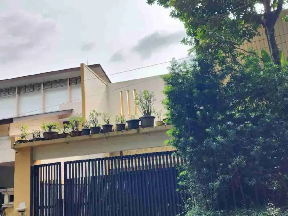 JUAL CEPAT RUMAH 2LANTAI DI PONDOK INDAH