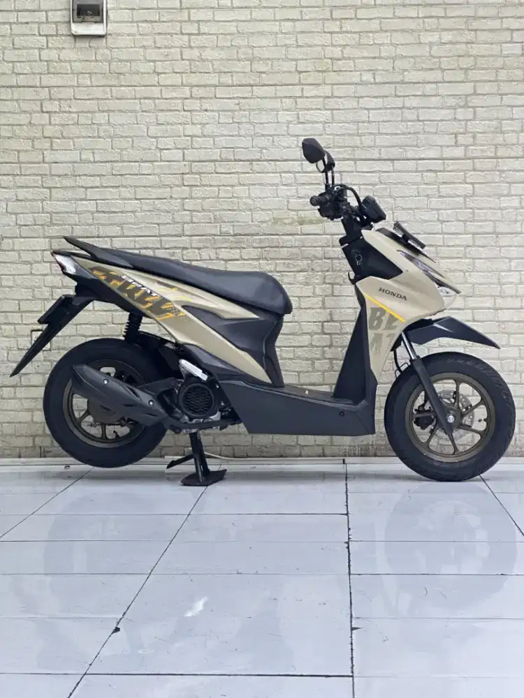 TERFAVORIT‼️ AllNew Honda Beat Street 2024 Brown - Mustika Motoshop