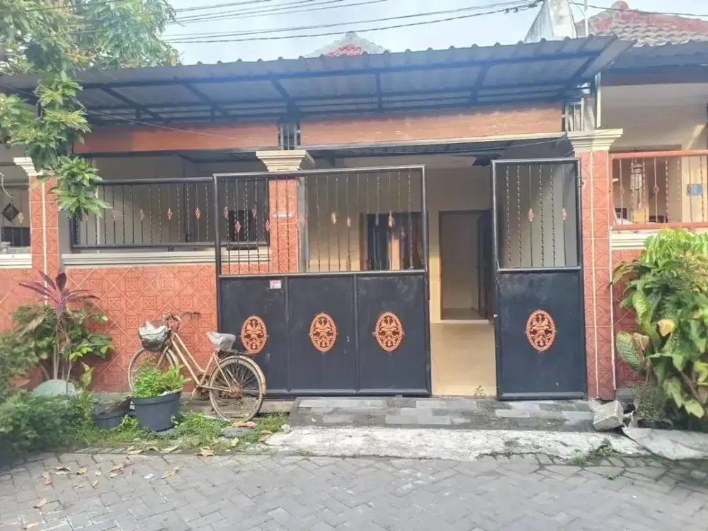 Lebak Kenjeran Rumah Siap Huni
