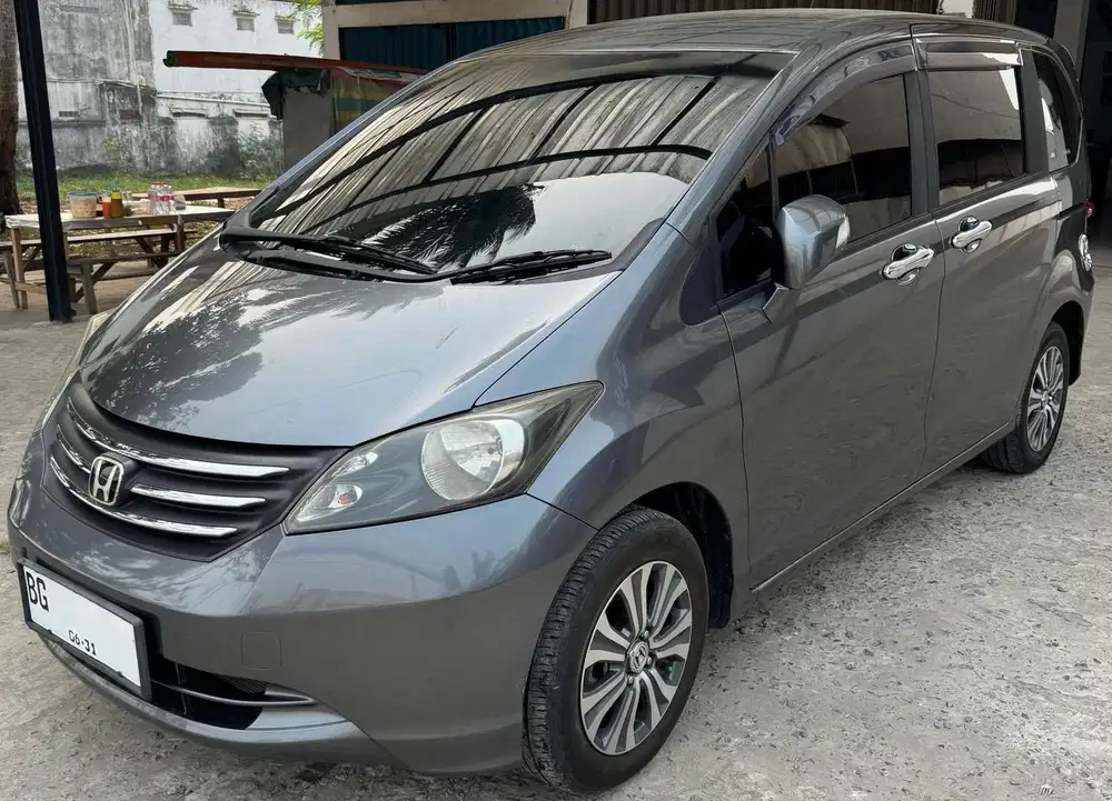Honda Freed PSD AT 2013/2014
