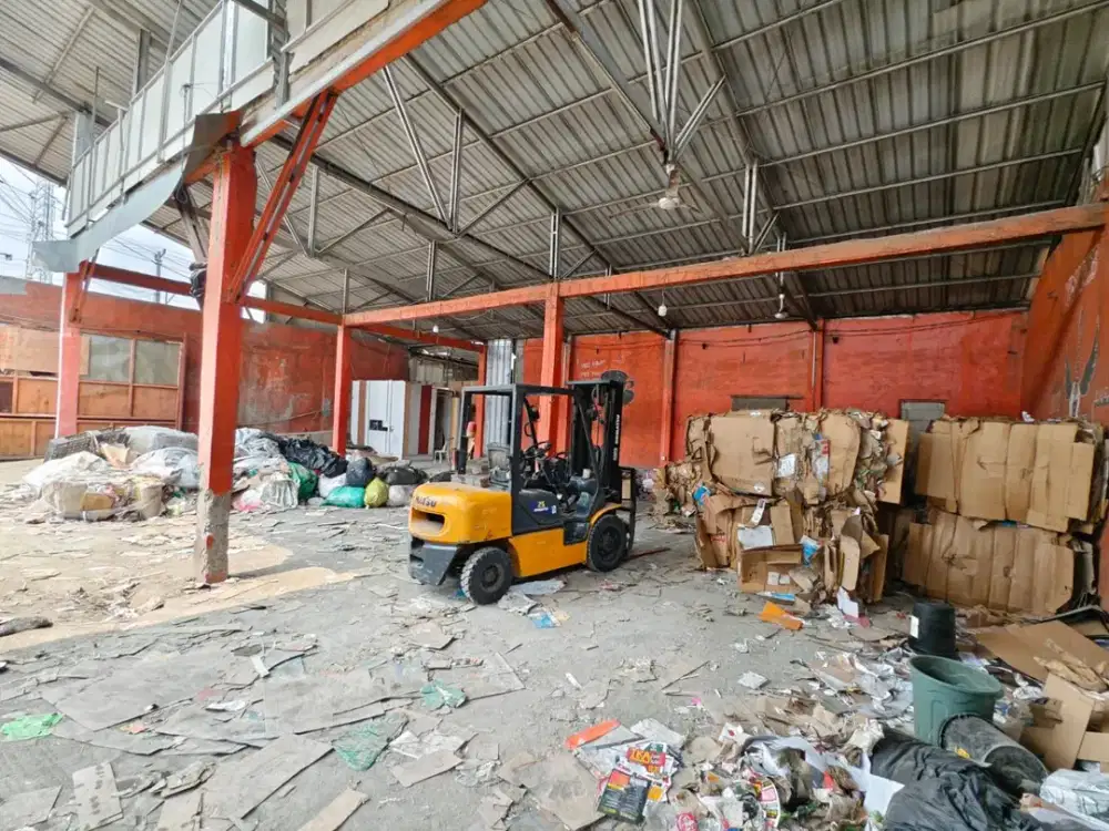 OPER ALIH GUDANG DAUR ULANG KARDUS – CILEUNGSI BOGOR