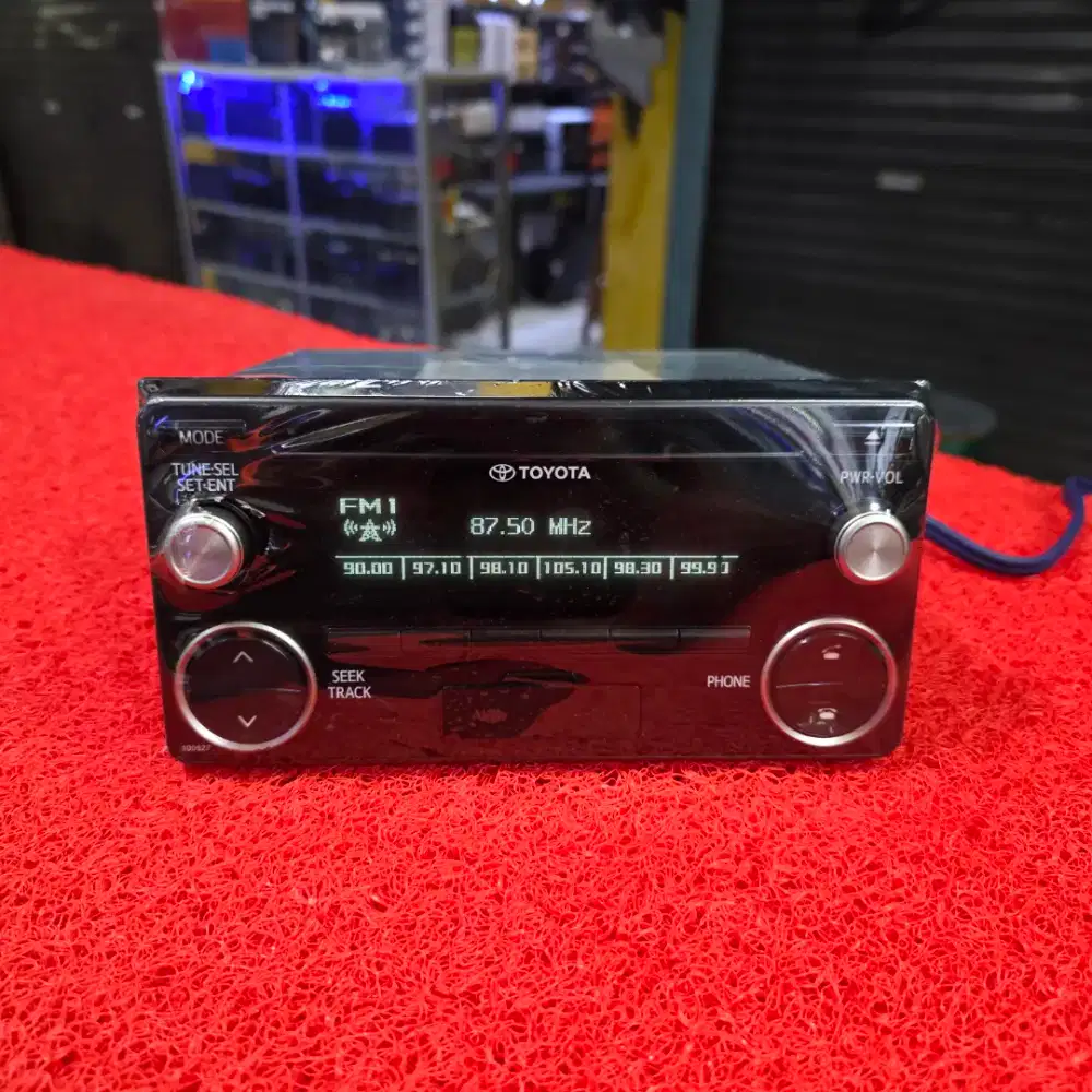 Head Unit TOYOTA AVANZA VELOZ 2016-2017 Bluetooth USB CD Aux Radio FM