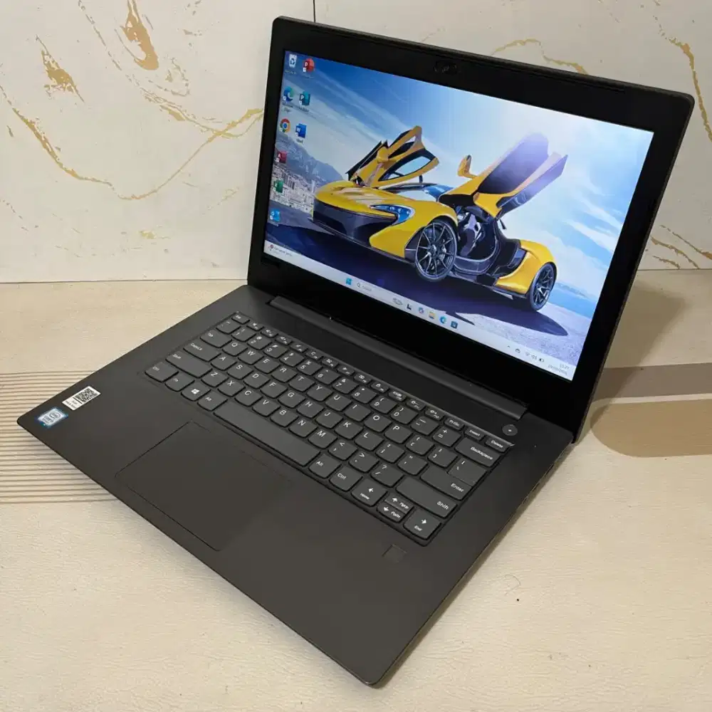 Aku jual Laptop Lenovo V330-14IKB (81B0). - Core i5-8250U-4GB -SSD 256