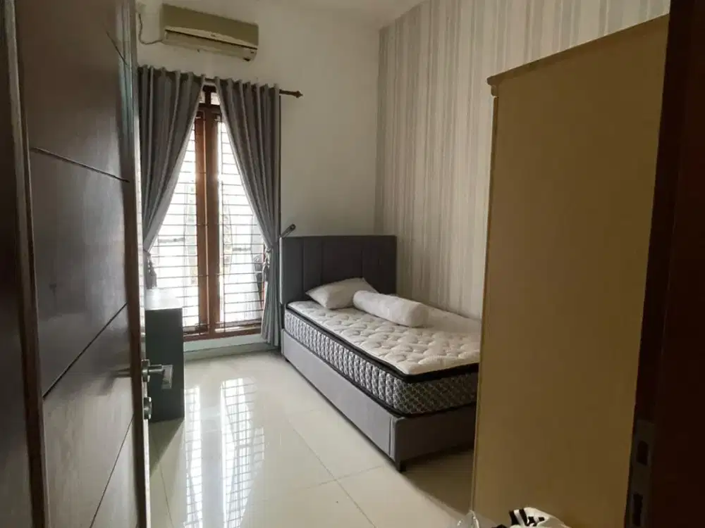 Rumah Murah SHM Nyaman Strategis di Mekarwangi , Kota Bandung