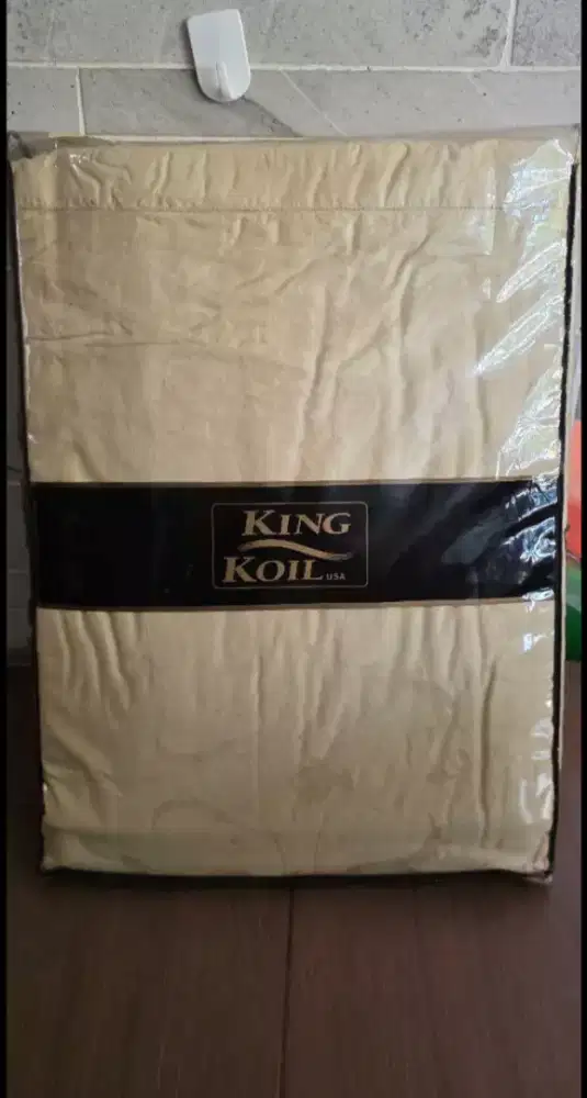 Sprei king koil