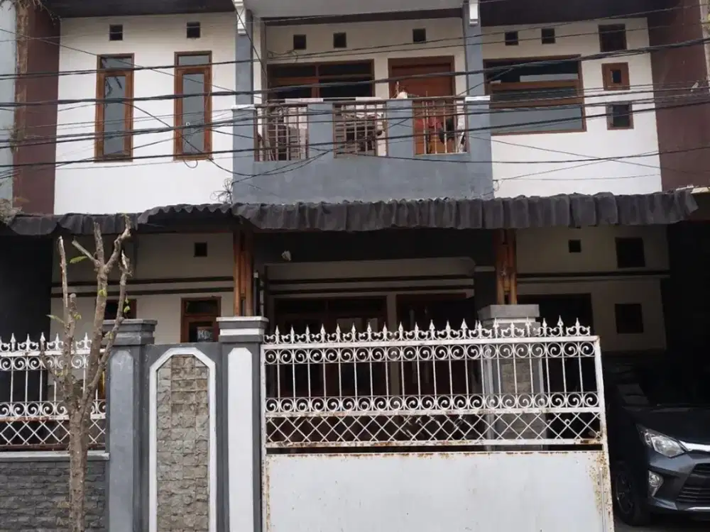 Dijual Rumah Taman Kopo Indah 2 Lokasi STRATEGIS [ID 739]