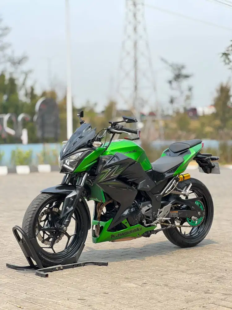 KAWASAKI Z250 FI HIJAU 2016 PAJAK PANJANG MULUS RASA BARU