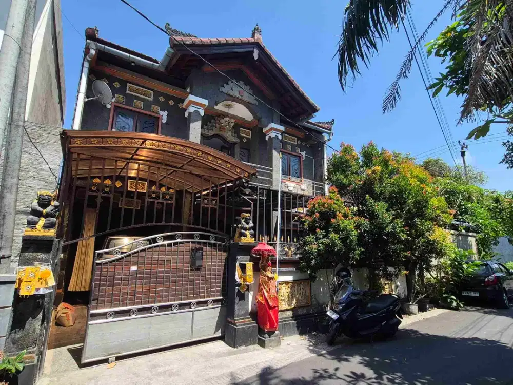 Rumah Murah Lingkungan Elite Moh Yamin Renon dekat Raya Puputan Merdeka