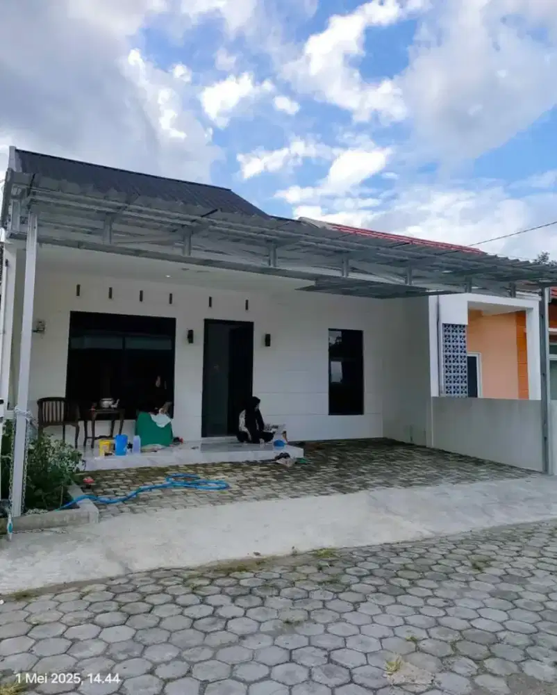 Kanopi baja ringan murah terpasang