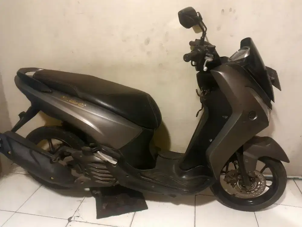 Yamaha lexi full orisinil tahun 2020 plat dki jakarta termurah