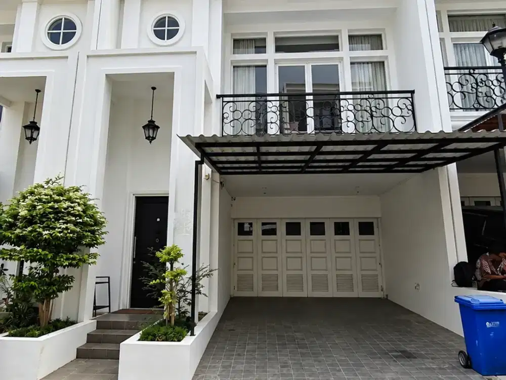 Rumah Mewah 2 lantai di Madja Residence at Puri, Joglo Jakarta Barat