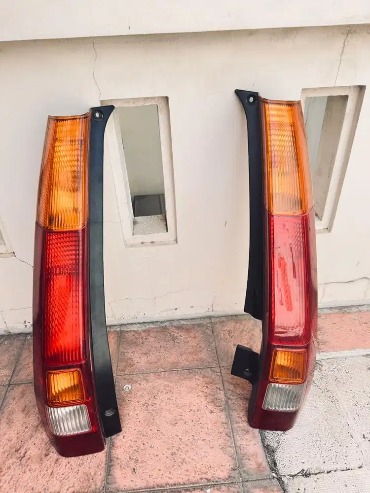 Penutup lampu belakang CRV