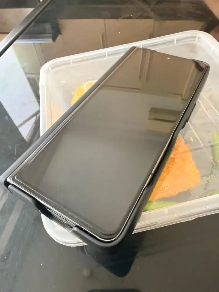 Handphone samsung fold 5