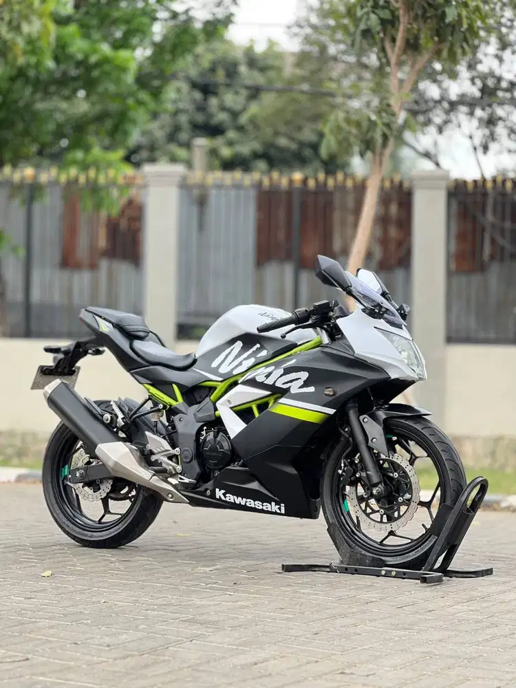 KAWASAKI NINJA 250 MONO SL 2020 PUTIH KM 8K PAJAK PANJANG FULL MULUS