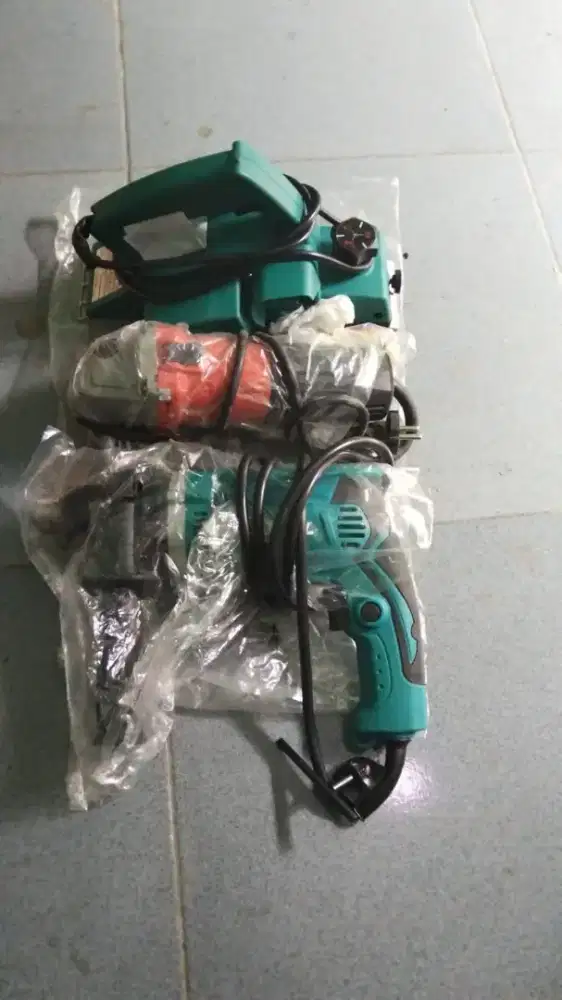 Mesin serut kayu, bor dan gerinda