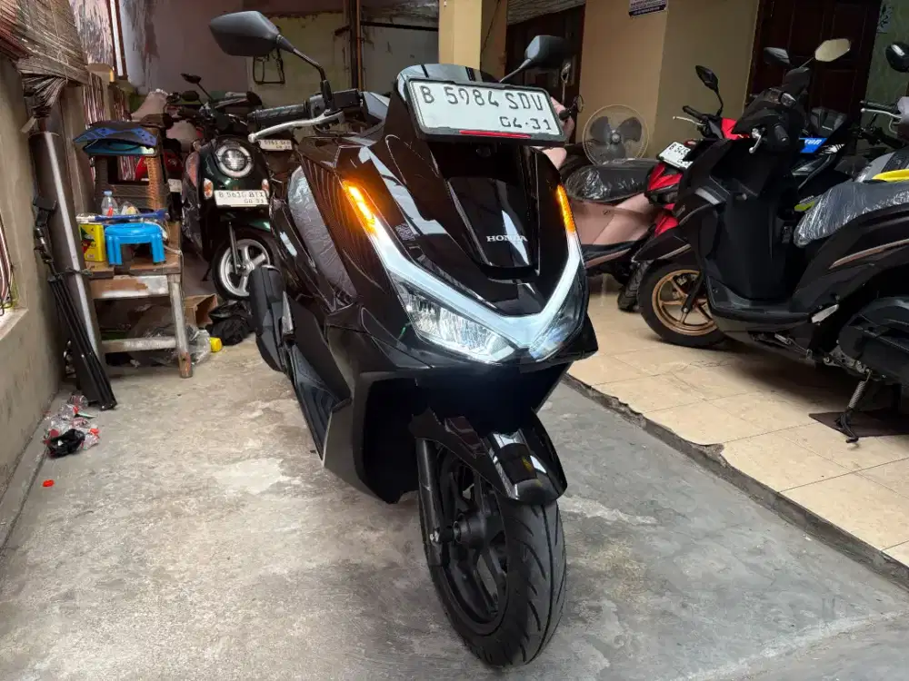 KM 2K HONDA PCX 160 CBS 2026 BLN 4 BS TT 2025 DI CILEDUG HARGA PAS ORI