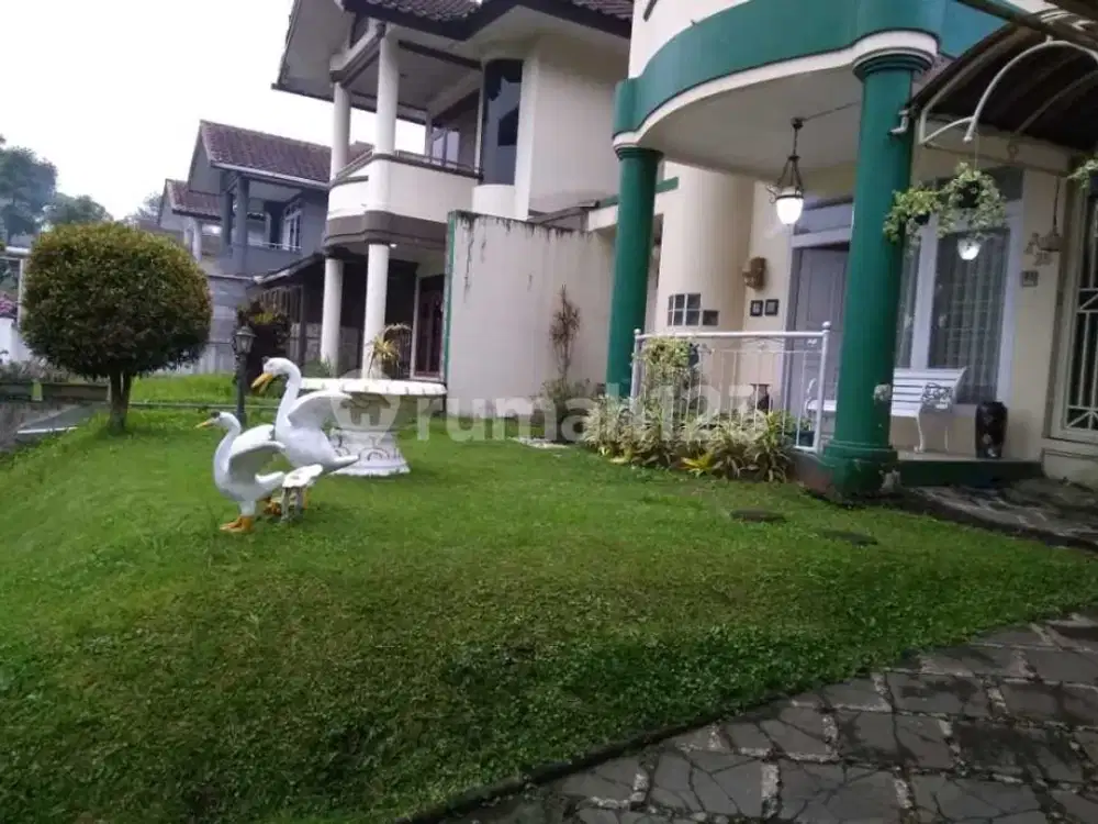 RUMAH VILLA MURAH GRAHA PUSPA JUAL CEPAT LEMBANG BANDUNG UTARA