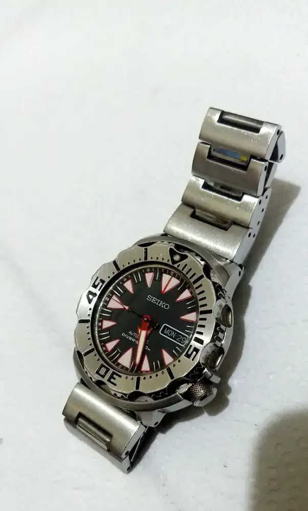 Jam tangan seiko monster dracula gen 2