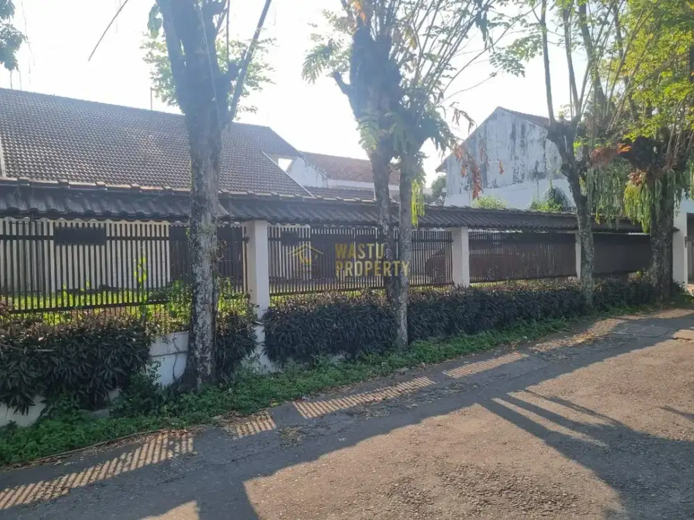 Rumah Siap Huni Dekat UGM Yogyakarta  – 2 Lantai Tanah Luas