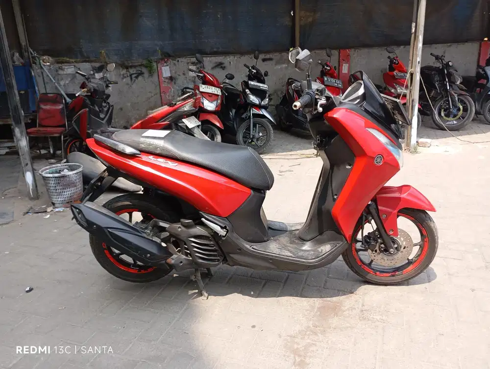 Yamaha Lexi Tahun 2018 Surat komplit