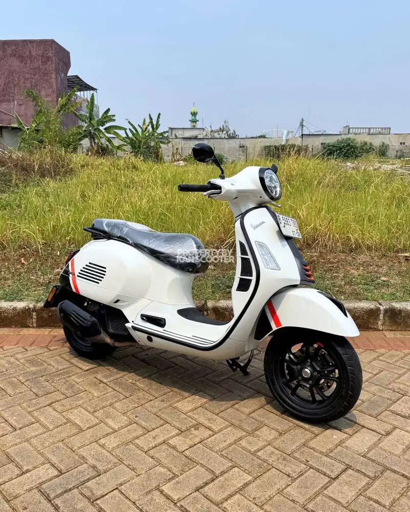VESPA GTS S iGET ABS 4V FACELIFT “KEYLESS” 2023 TERMURAH