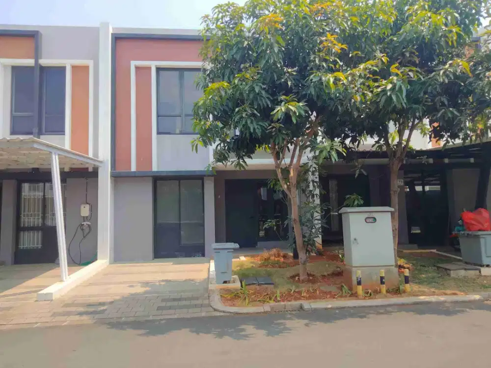Disewakan Rumah Cluster Baroni Gading Serpong semi Furnished