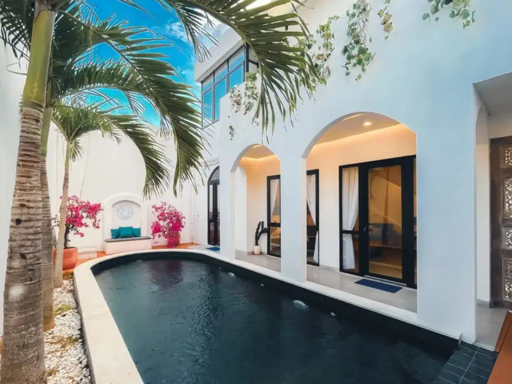 MODERN ROOFTOP VILLA IN THE HEART OF SEMINYAK